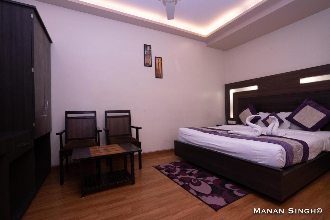 Hotel Samrat Jabalpur Εξωτερικό φωτογραφία