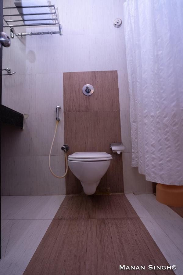 Hotel Samrat Jabalpur Εξωτερικό φωτογραφία